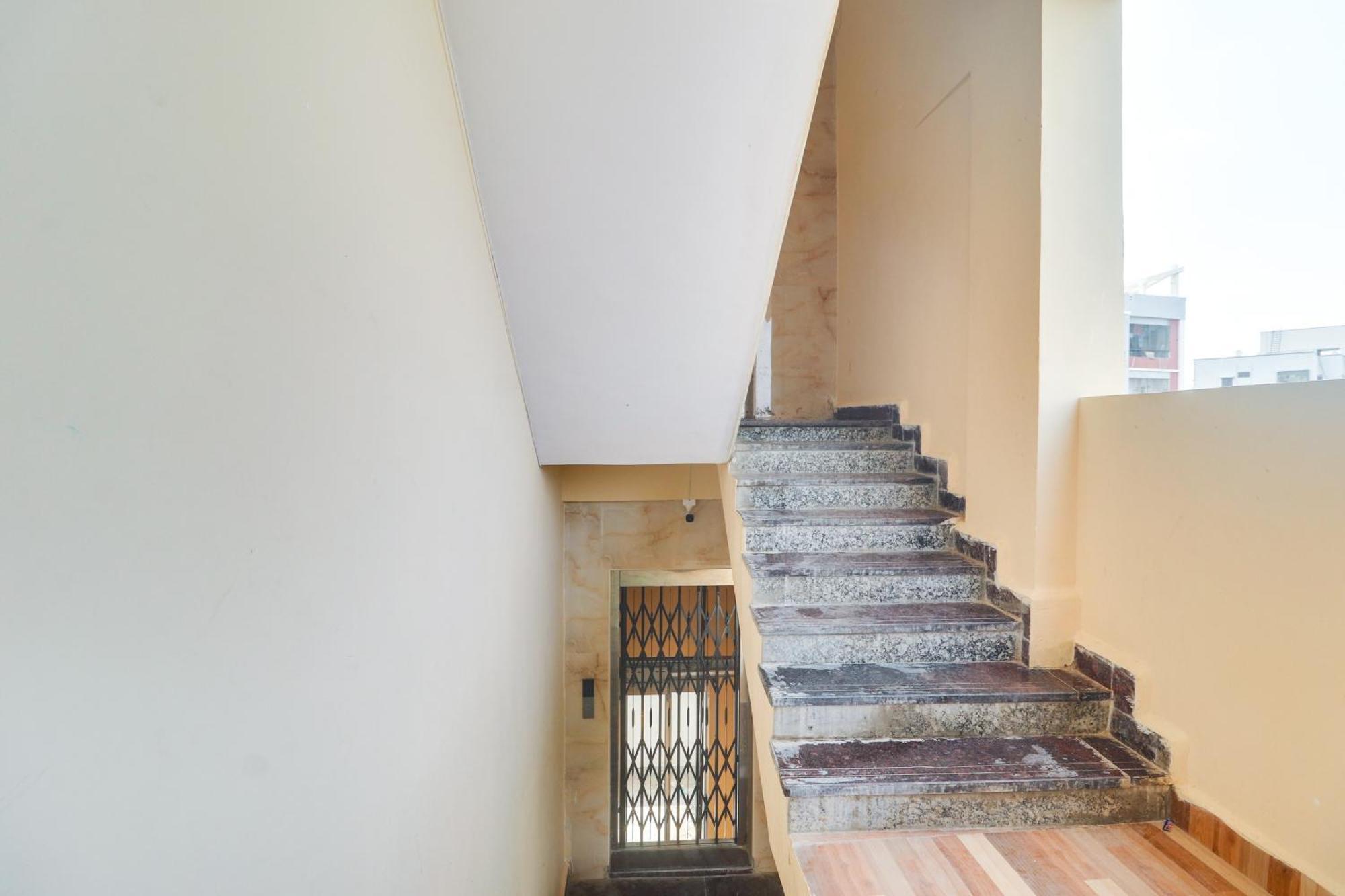 Hotel Collection O Rbs Kothapet-Nagole Road Hajdarabad Zewnętrze zdjęcie